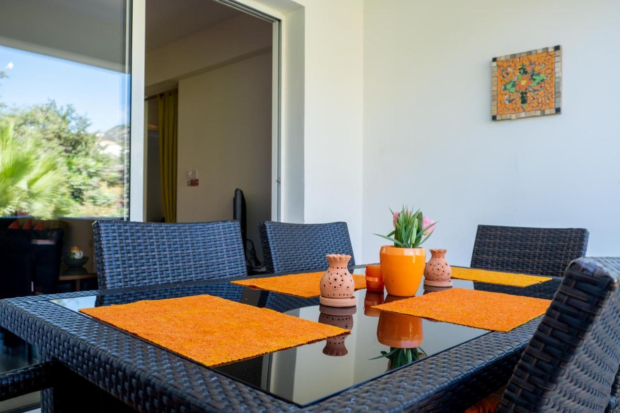 Stylish 2 Bedroom Apartment In Pegia Peyia Exterior photo